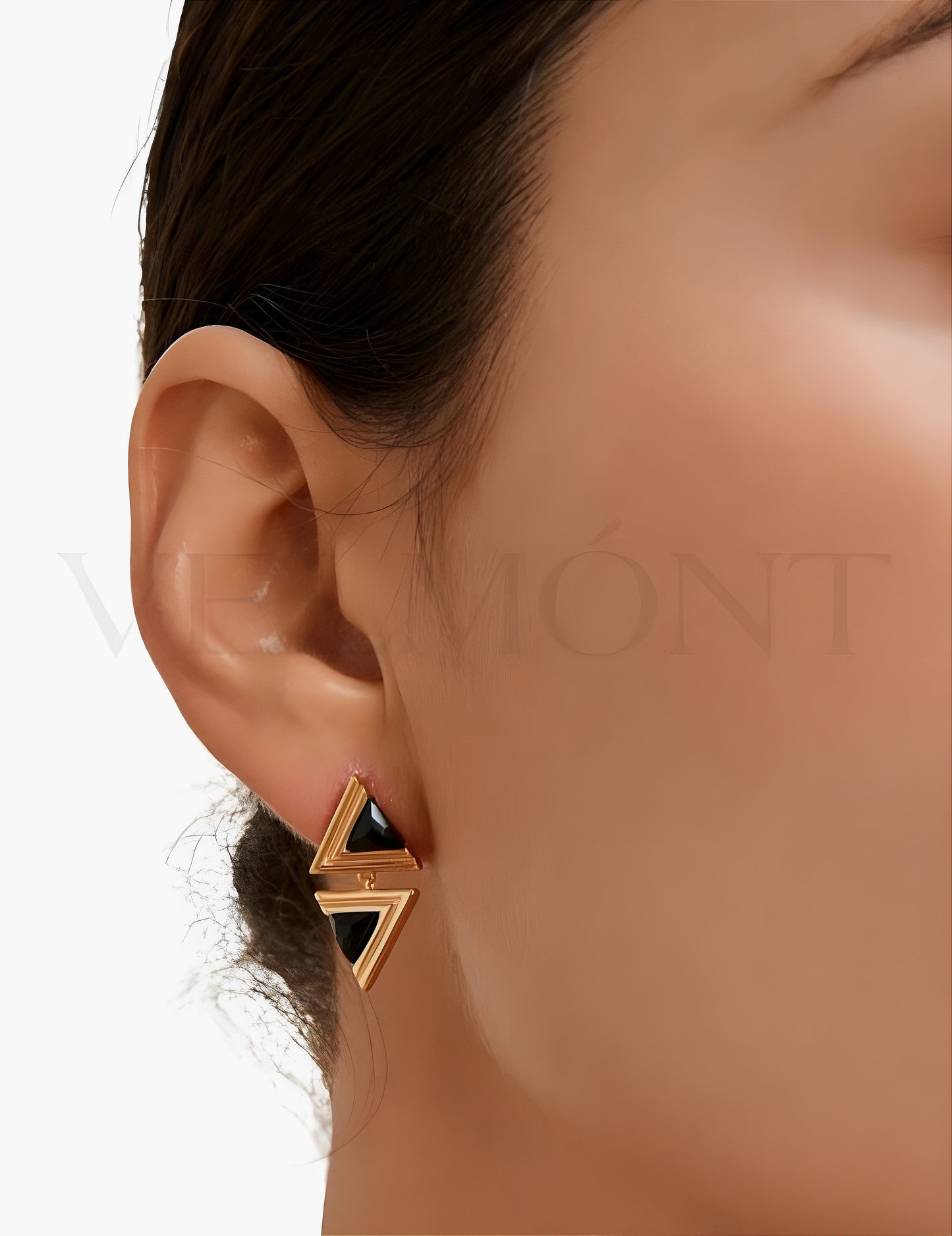 Boucles d'Oreilles Triangulaires Onyx Doré