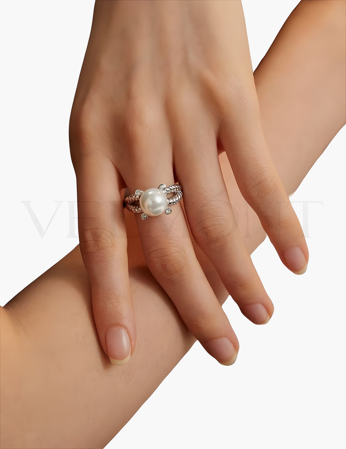 Bague Tressée de Perle Argentée