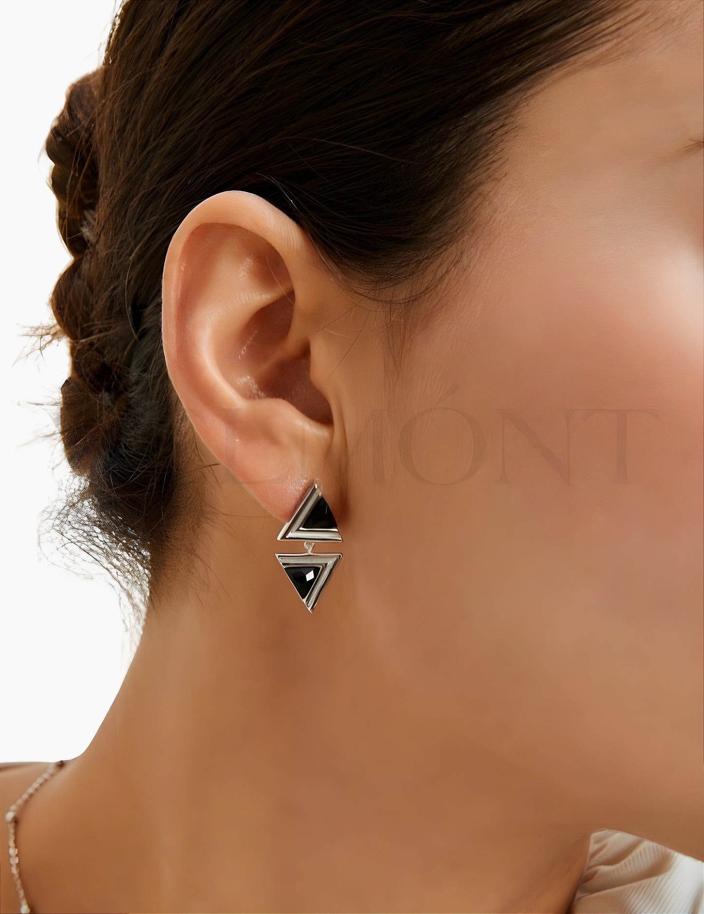Boucles d'Oreilles Triangulaires Onyx Argent